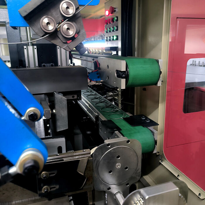 ความจุ 60-90 ใบ 8 ชั่วโมง สายการผลิตหมอน พลังงานทั้งหมด ประมาณ 35 KVA อุปกรณ์ผลิตหมอนผลิตผลิตสูง